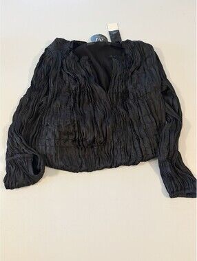Current Air Raya Black Crinkle Textured Long Sleeve Crop Blouse XS NWT